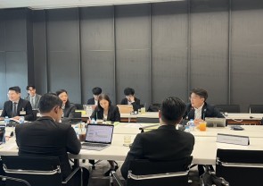 การประชุมคณะอนุกรรมาธิการศึกษาแนวทางการพัฒนาเศรษฐกิจผ่านอุตสาหกรรมสีเขียว